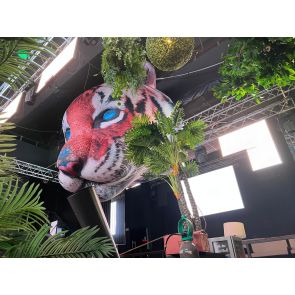  RENTAL-TIGER HEAD 4 MT